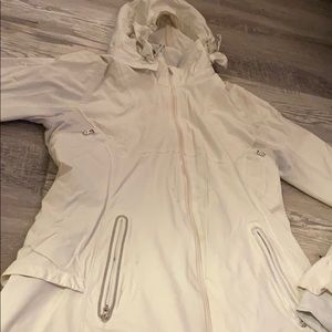 Lululemon Puddle Jumper Jacket